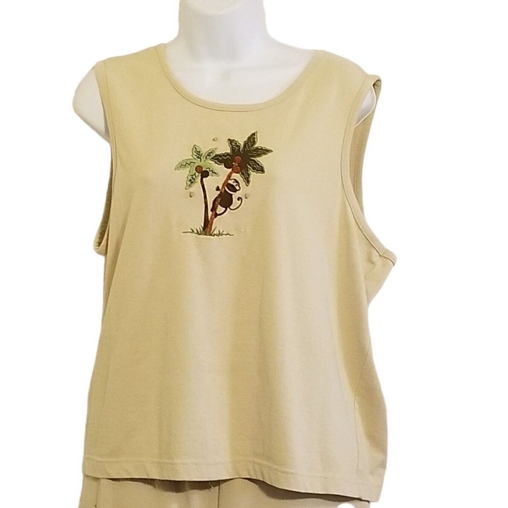 Onque Casuals Women's 2PC Set Stretch Knit Embellished Top Capri L